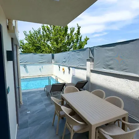 Derinege Holiday home *